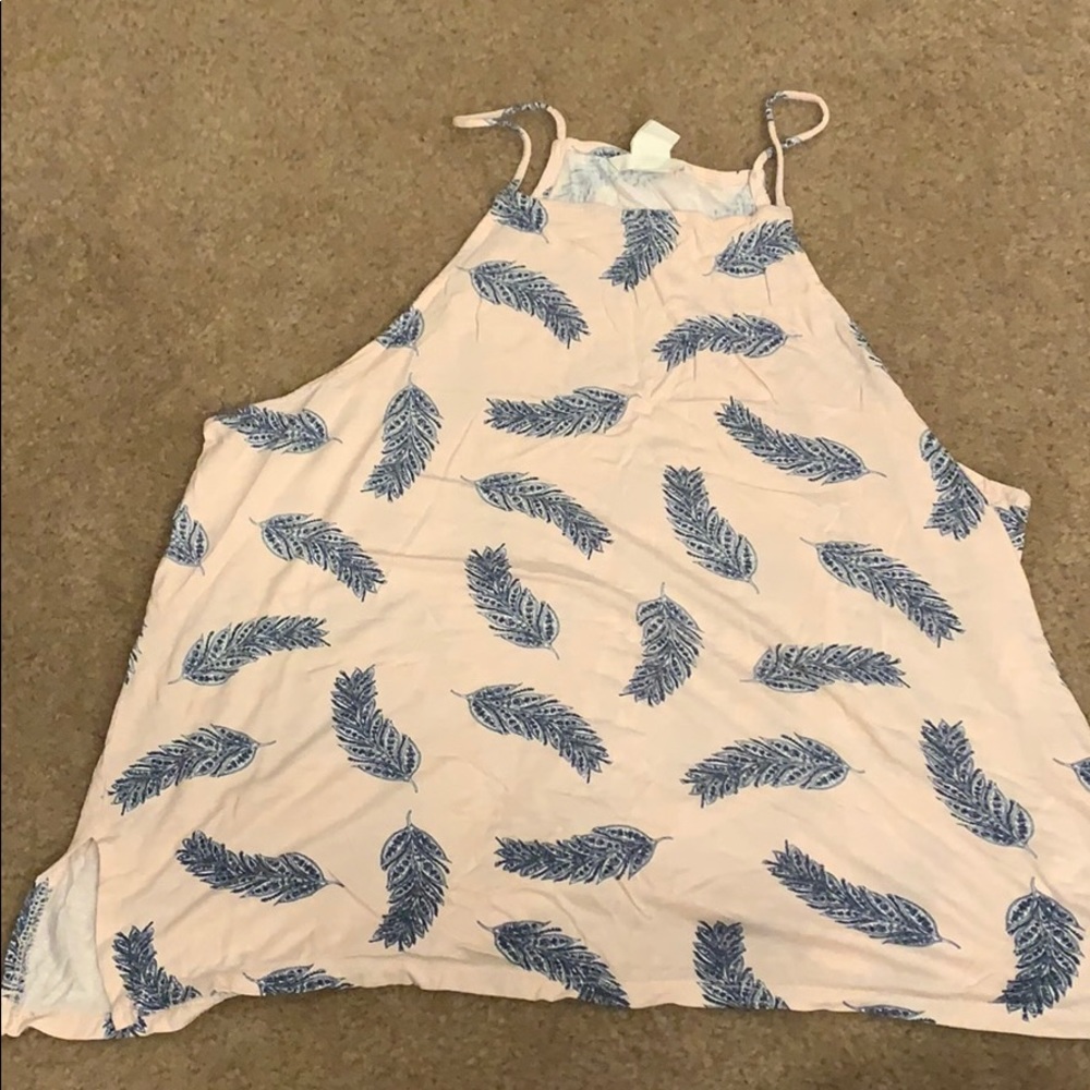 patterned tank top